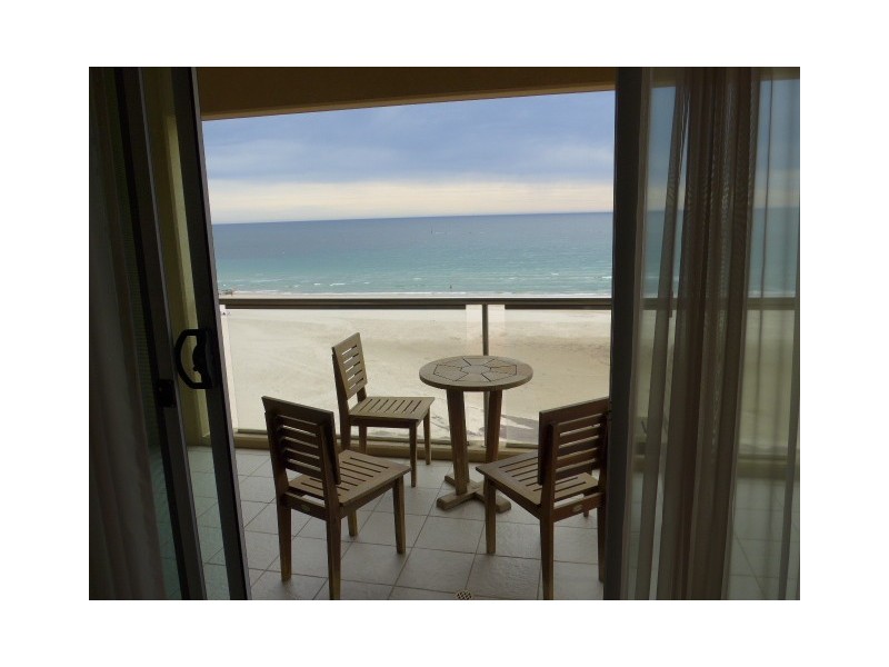 421/16 Holdfast Promenade, Glenelg East SA 5045