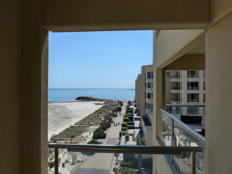 421/16 Holdfast Promenade, Glenelg East SA 5045