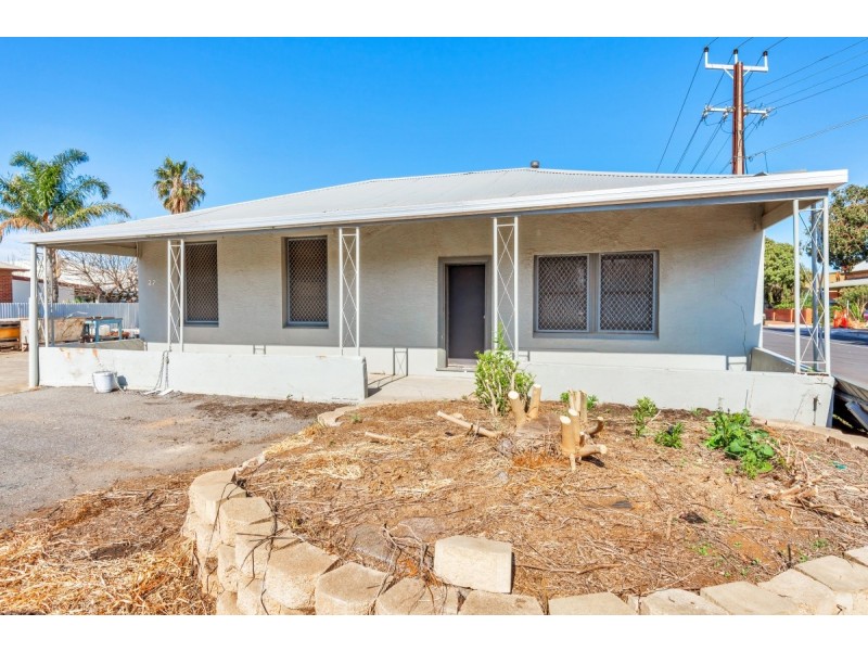27 Wood Avenue, Brompton SA 5007