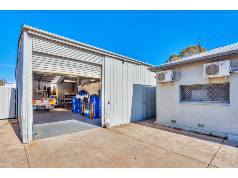 27 Wood Avenue, Brompton SA 5007