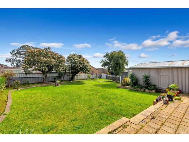 8 Philpott Avenue, Paradise SA 5075