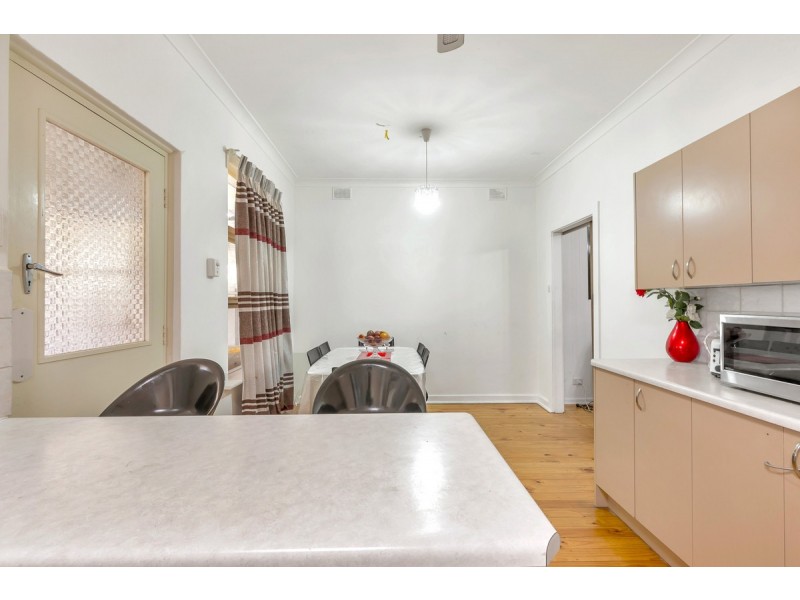 8 Philpott Avenue, Paradise SA 5075