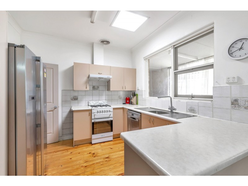 8 Philpott Avenue, Paradise SA 5075