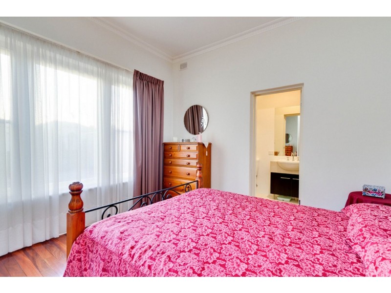 33 Chapel Street, Campbelltown SA 5074