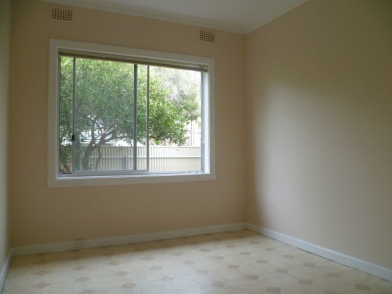 18 Third Avenue, St Peters SA 5069