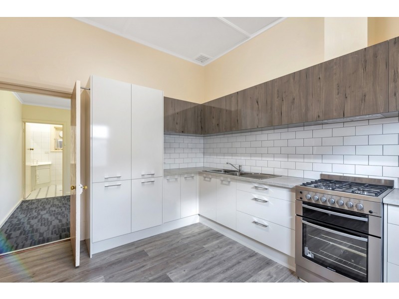 6 Victoria Street, Glandore SA 5037