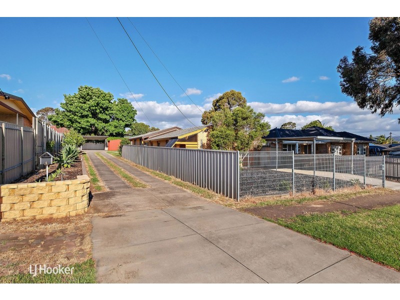 1 & 2/4 Waninga Drive, Holden Hill SA 5088