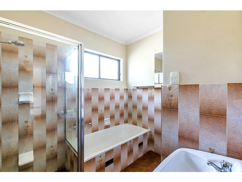 5 Jeffs Street, Campbelltown SA 5074