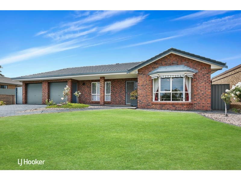 16 Antonia Circuit, Hallett Cove SA 5158