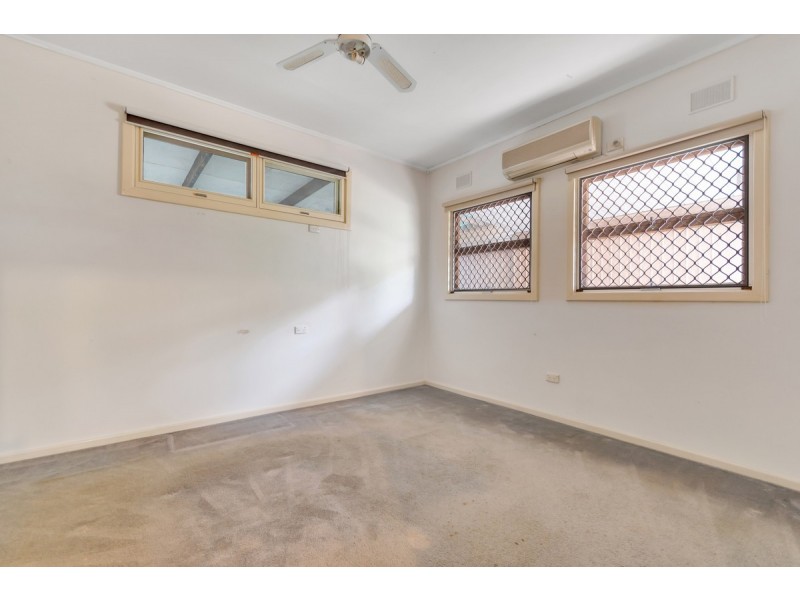 7 Sheila Street, Rostrevor SA 5073
