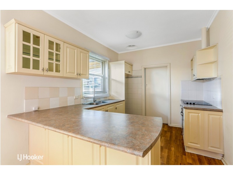 27 Lutana Crescent, Mitchell Park SA 5043