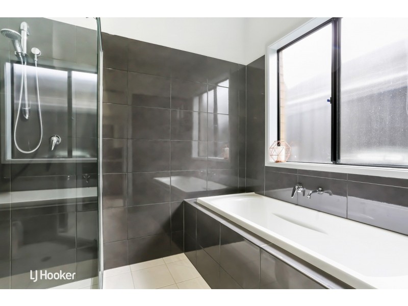 31 Naretha Street, Holden Hill SA 5088