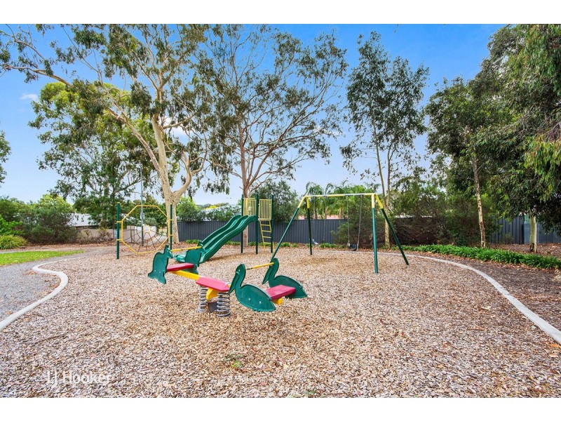 18A Barns Avenue, Highbury SA 5089