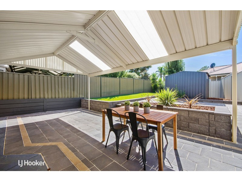 2/3 Far View Crescent, Ridgehaven SA 5097