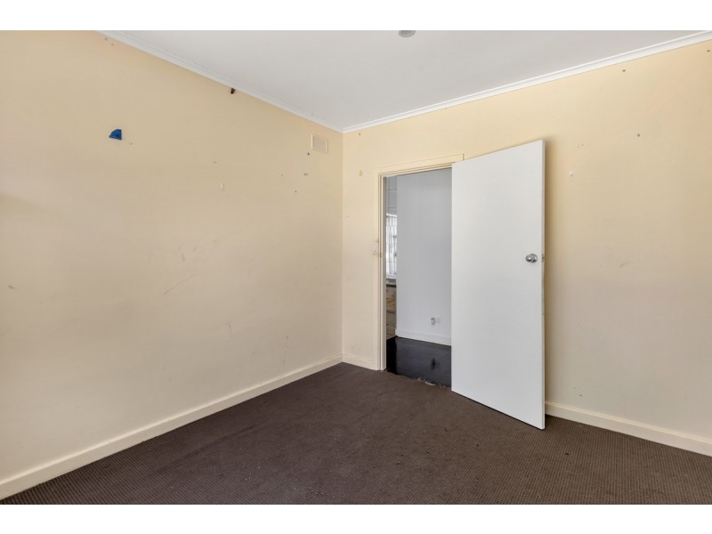 16 Reids Road, Dernancourt SA 5075