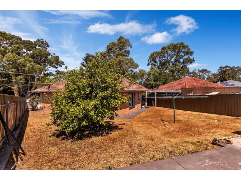 16 Reids Road, Dernancourt SA 5075