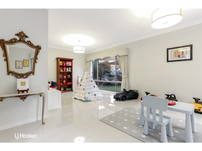7 Burlington Street, Golden Grove SA 5125