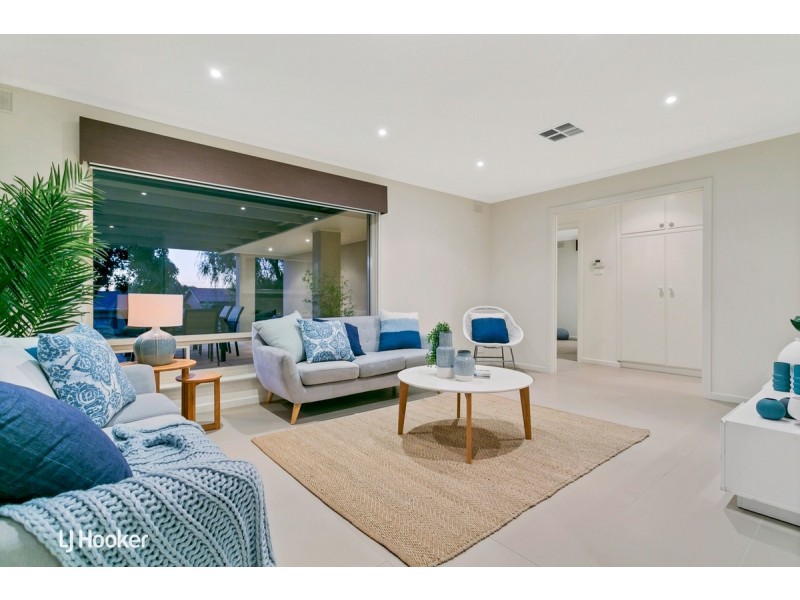 37 Hoylake Crescent, Fairview Park SA 5126