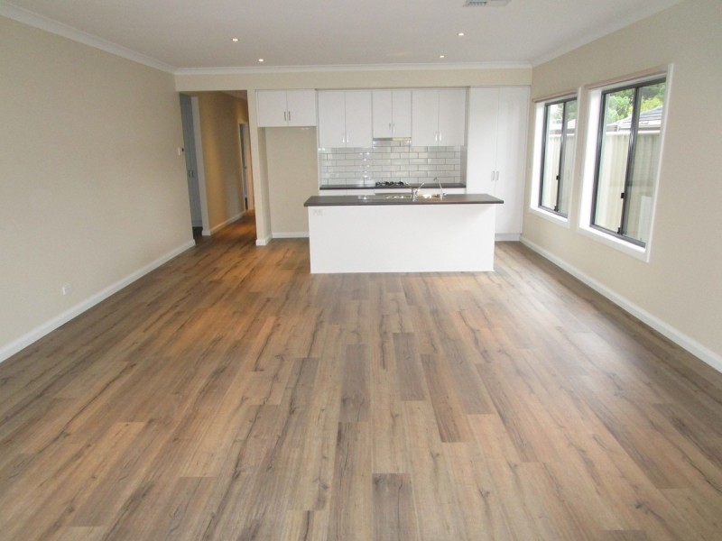 8A Zircon Crescent, Highbury SA 5089