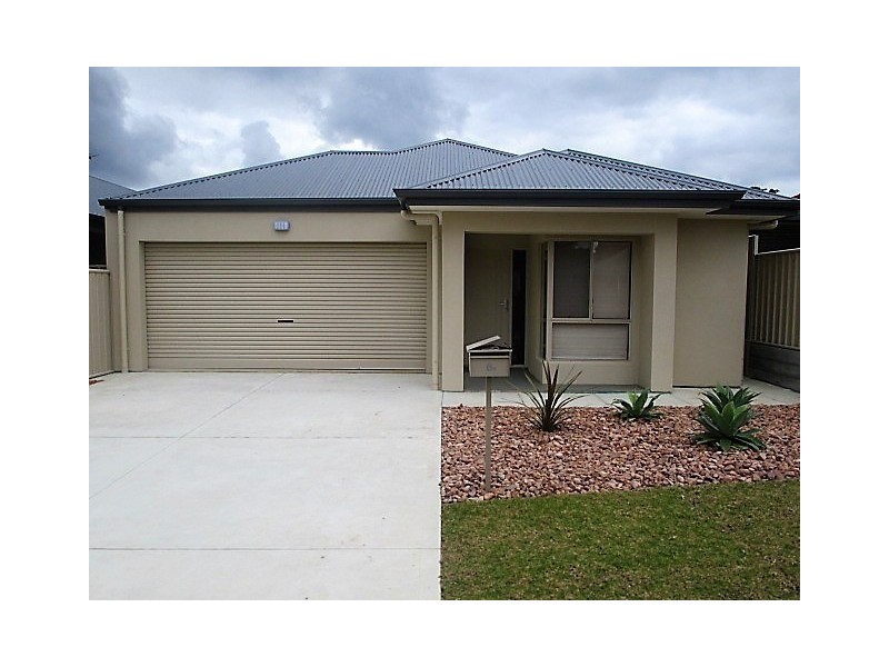 8A Zircon Crescent, Highbury SA 5089