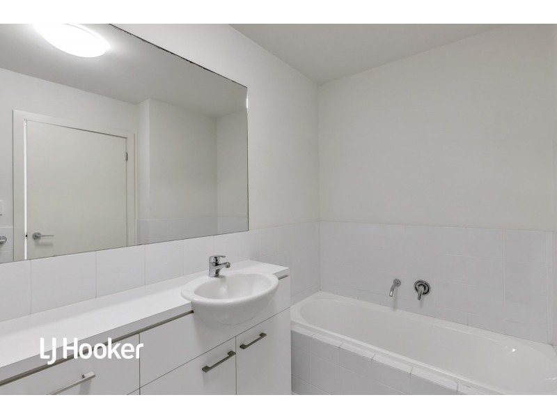 1/172 Wakefield Street, Adelaide SA 5000