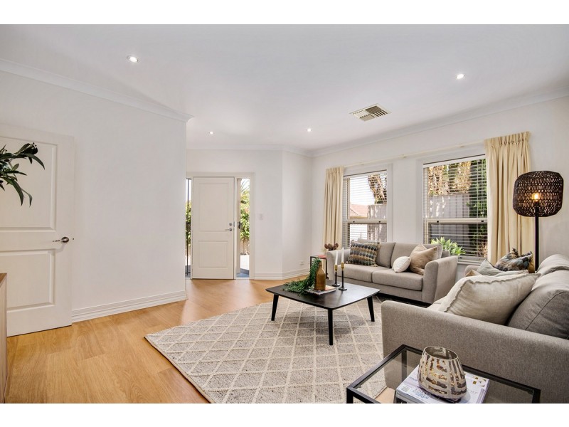 1a Lansdowne Terrace, Vale Park SA 5081