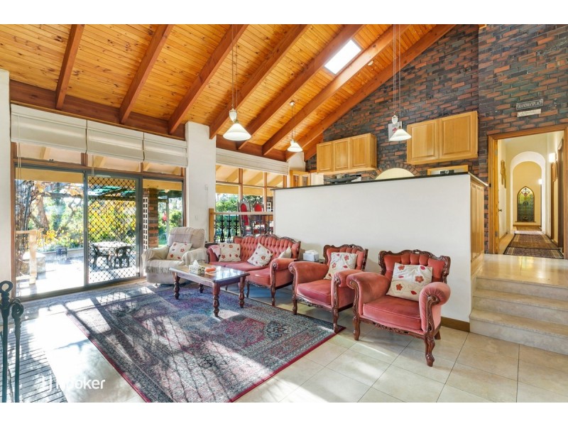 117 Woodland Way, Teringie SA 5072