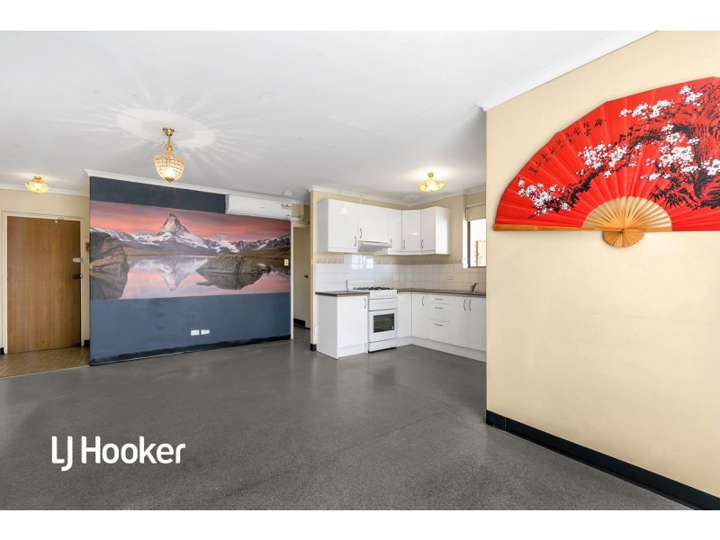 2/1 Peter Place, Campbelltown SA 5074