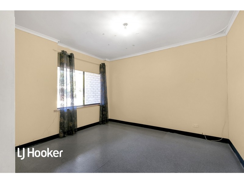 2/1 Peter Place, Campbelltown SA 5074