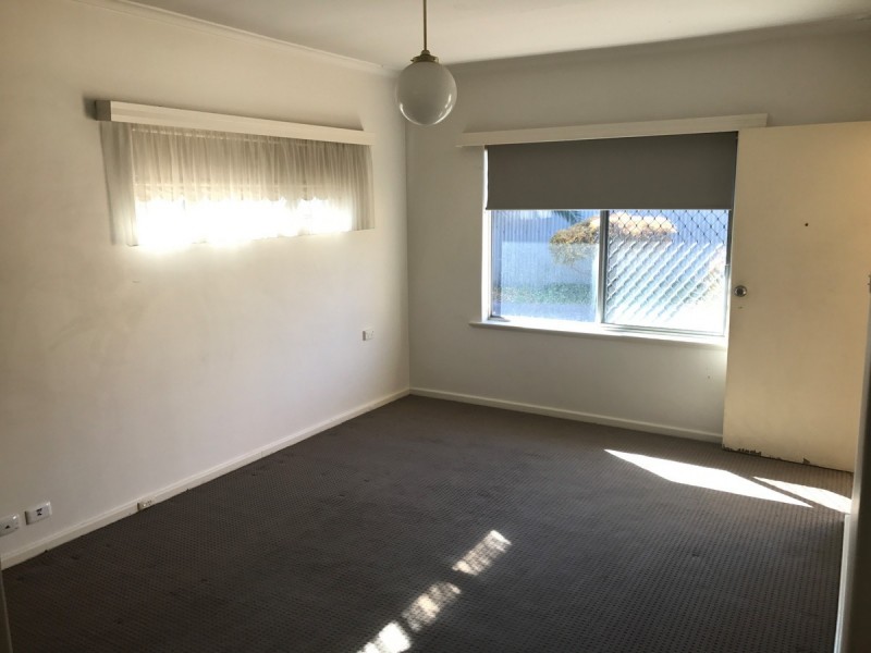 1/6 Military Road, West Beach SA 5024