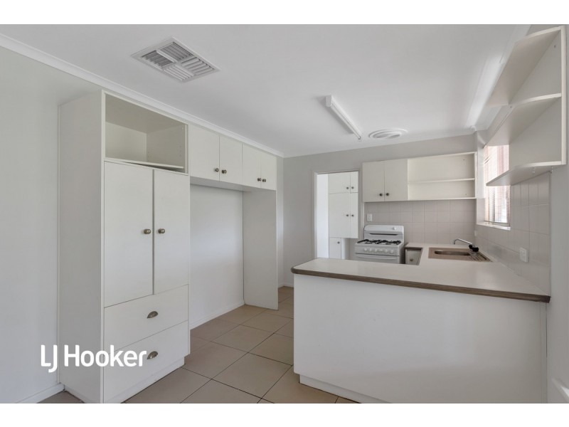 24 Thorndon Crescent, Paradise SA 5075