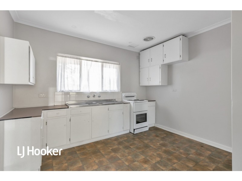 6 Clarence Drive, Athelstone SA 5076