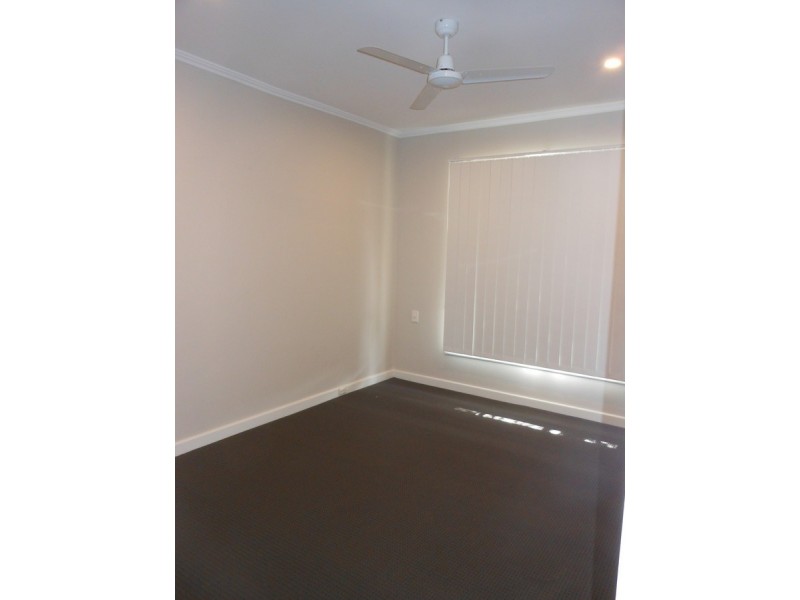 32 Hancock Avenue, Campbelltown SA 5074