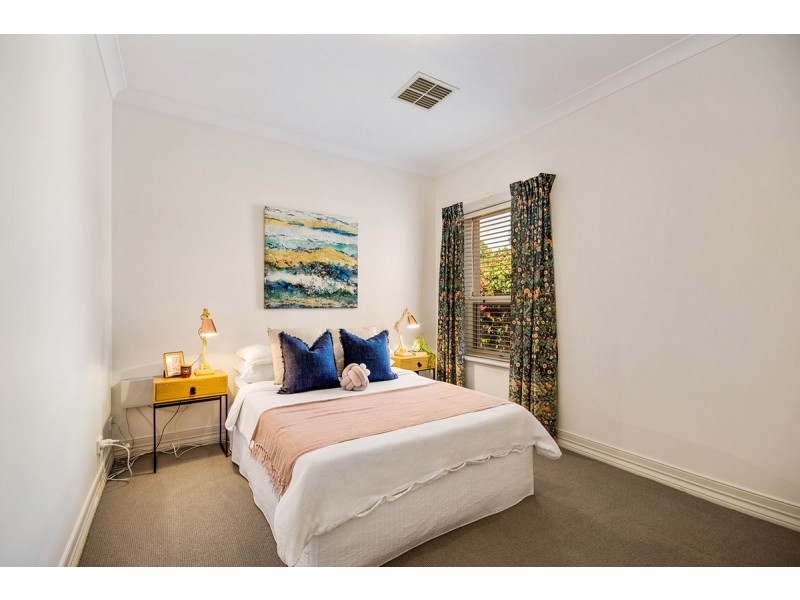 1a Lansdowne Terrace, Vale Park SA 5081