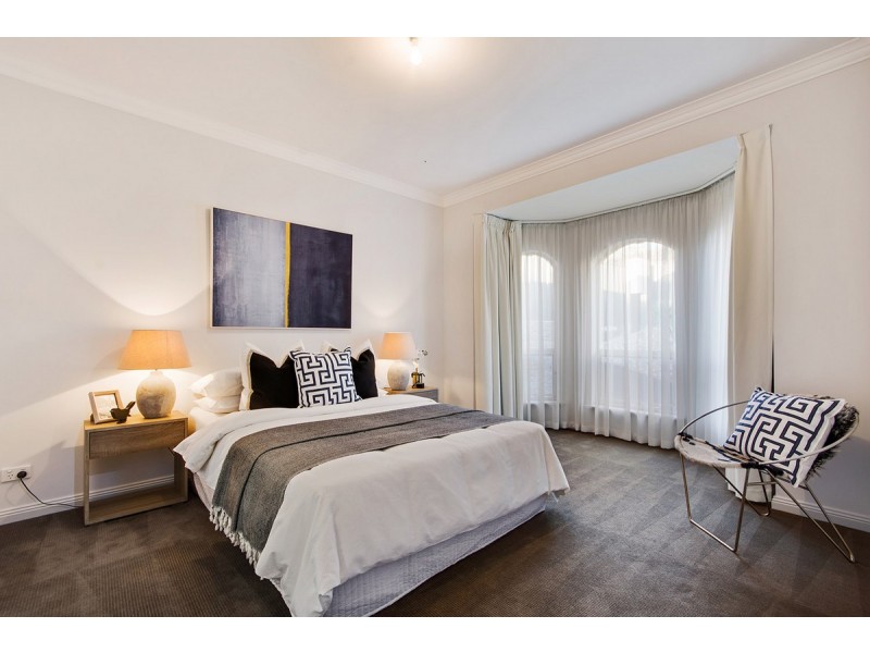 22 Sitters Memorial Drive, Burnside SA 5066