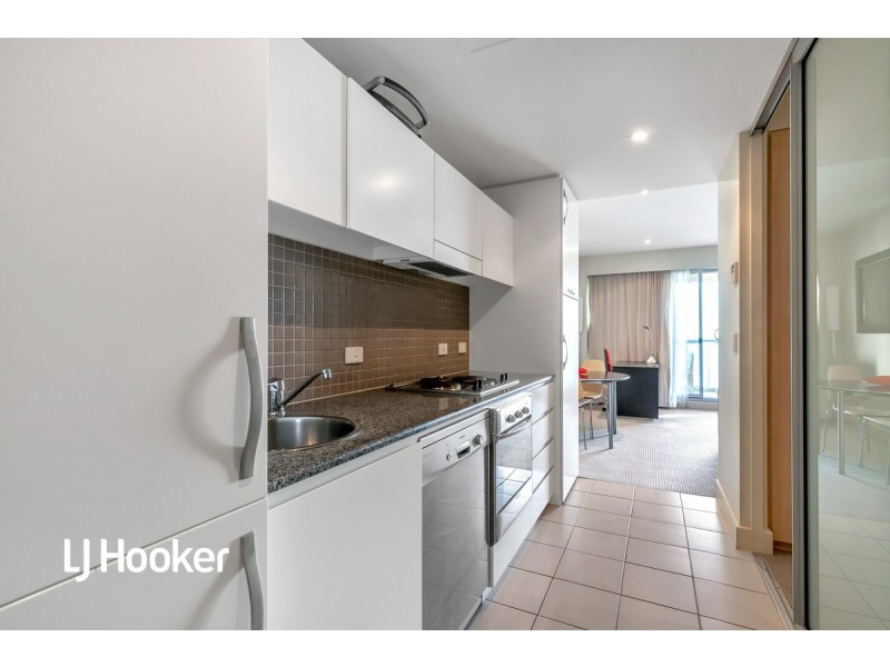 421/16 Holdfast Promenade, Glenelg East SA 5045