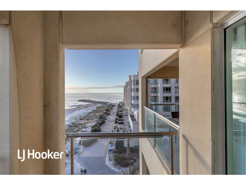 421/16 Holdfast Promenade, Glenelg East SA 5045