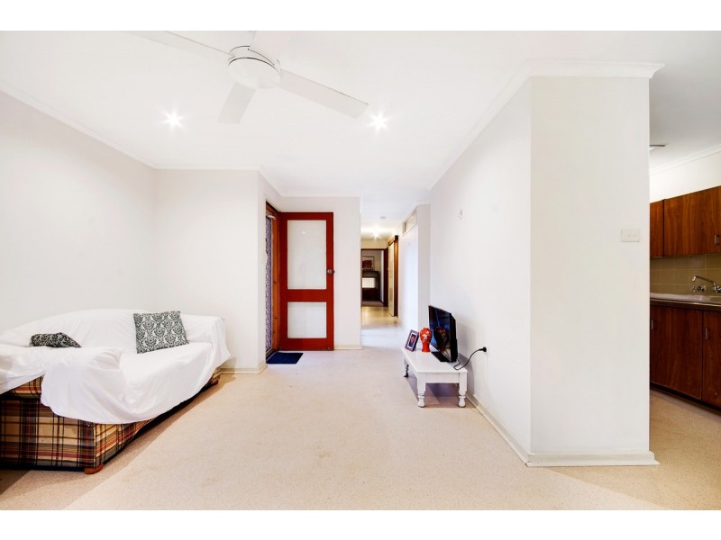 10 Weston Court, Para Hills West SA 5096