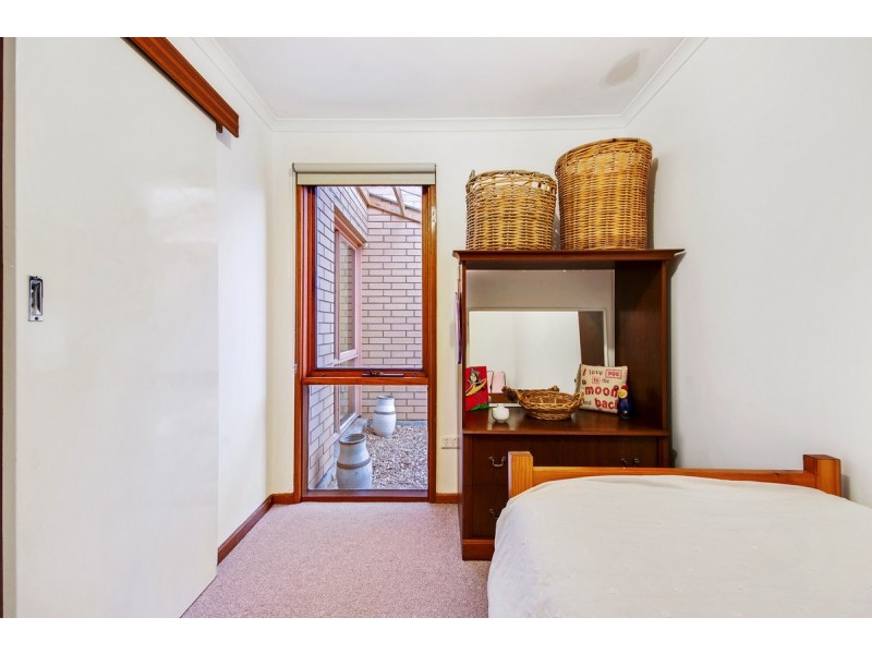 10 Weston Court, Para Hills West SA 5096