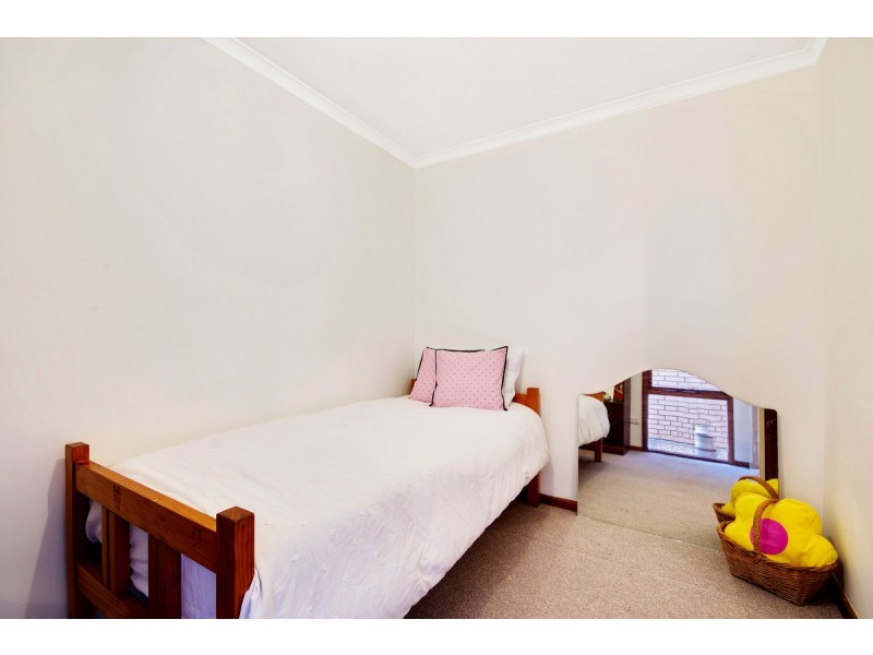 10 Weston Court, Para Hills West SA 5096