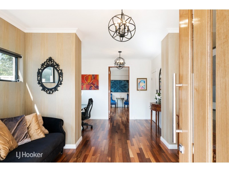 9 Orvieto Road, Seacliff Park SA 5049