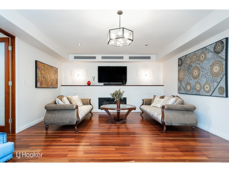 9 Orvieto Road, Seacliff Park SA 5049