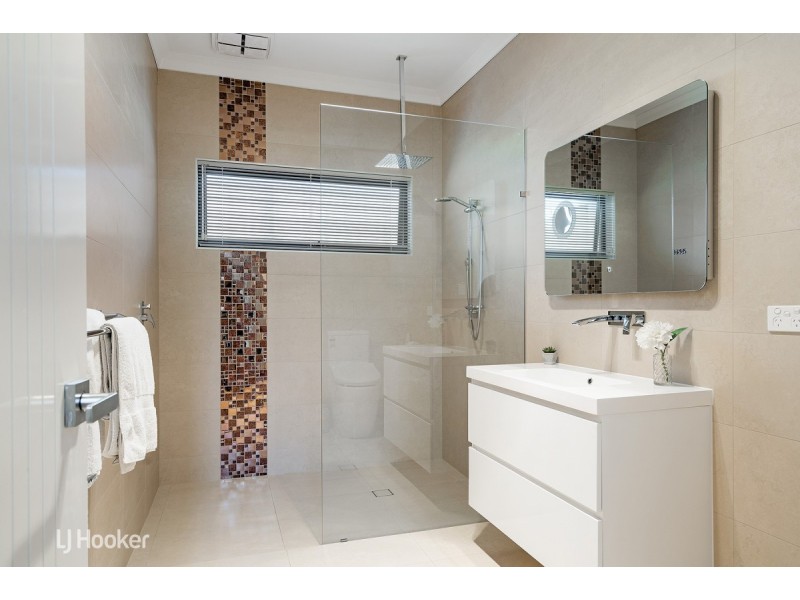 9 Orvieto Road, Seacliff Park SA 5049