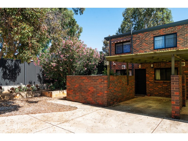 10/4 Fisher Street, Felixstow SA 5070