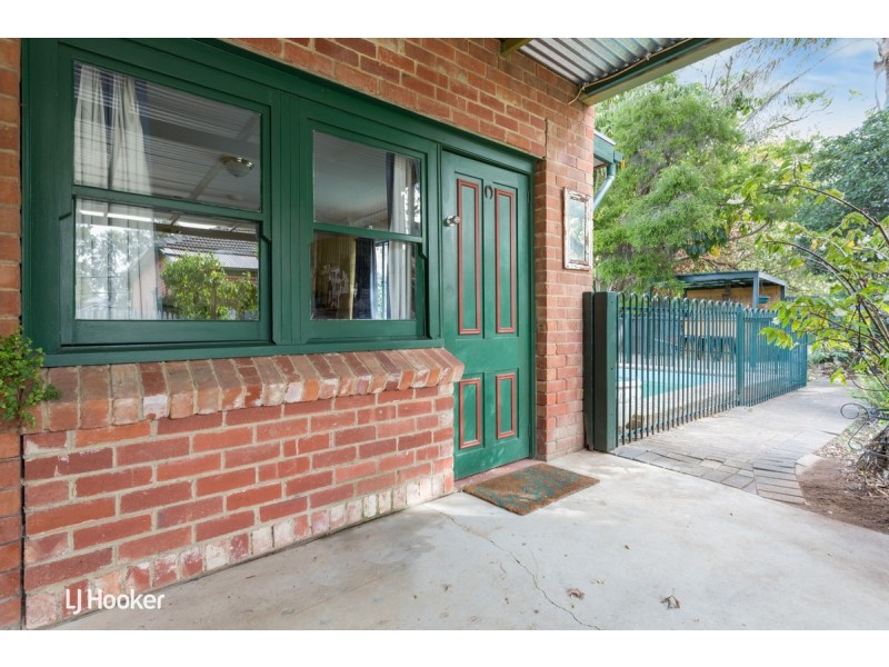 17 Fourth Avenue, St Morris SA 5068