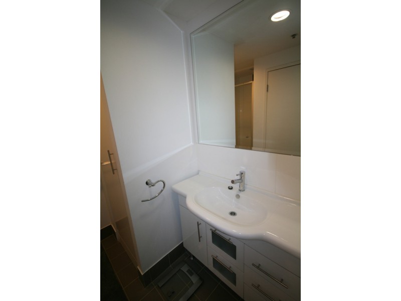 318/281 – 286 North Terrace, Adelaide SA 5000