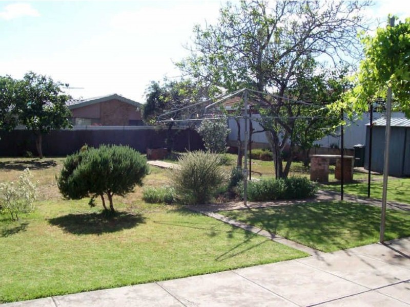 7 Barnes Road, Glynde SA 5070