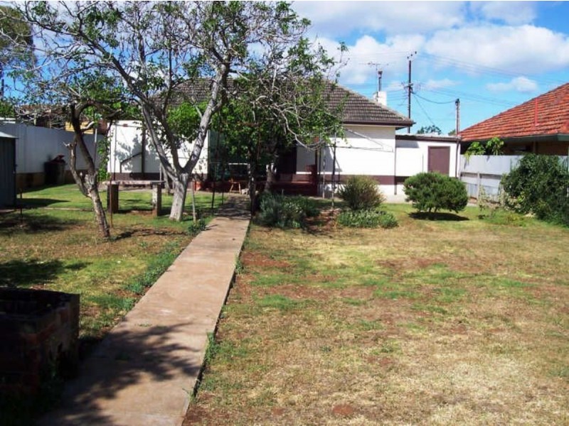 7 Barnes Road, Glynde SA 5070