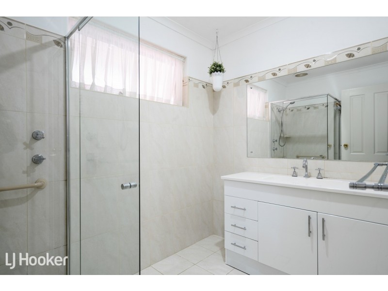 4 Donaldson Drive, Paradise SA 5075