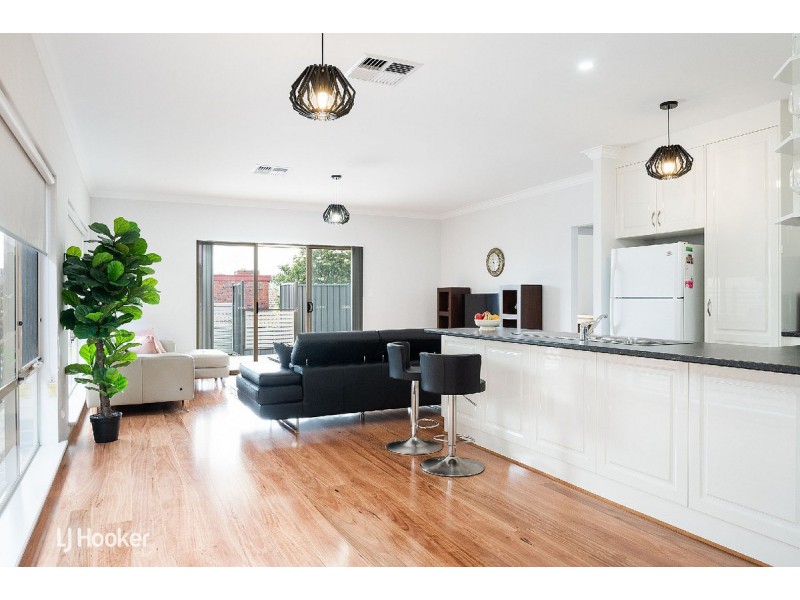 22 Sitters Memorial Drive, Burnside SA 5066